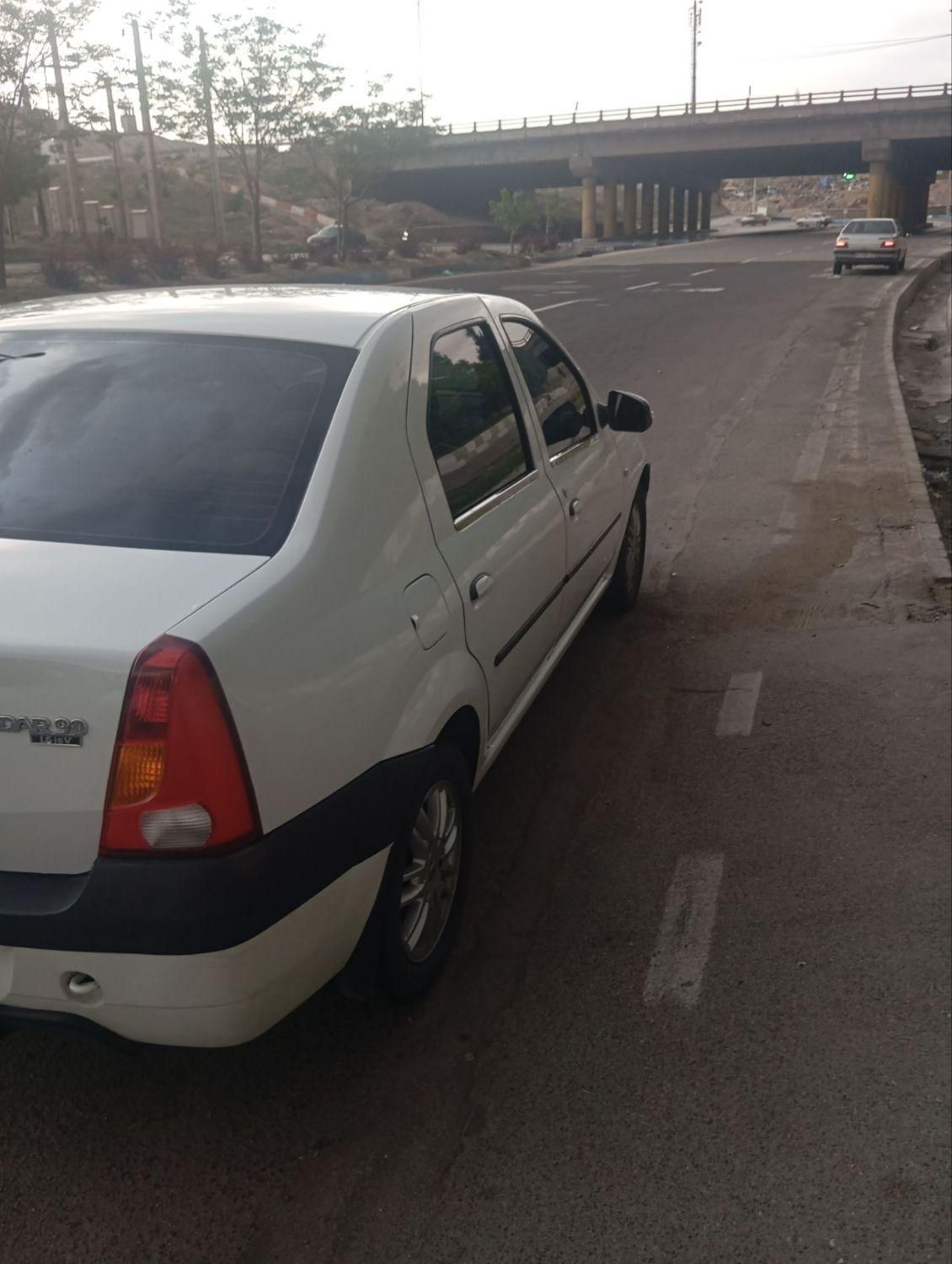 رنو تندر 90 E2 - 1395