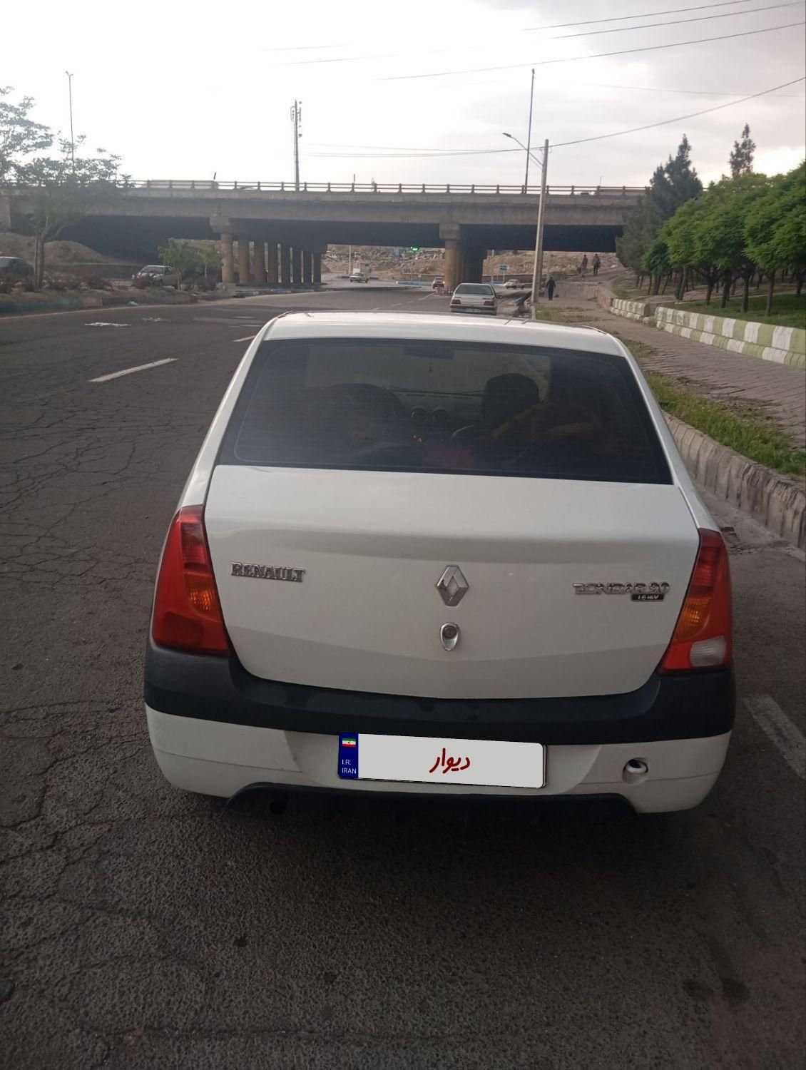 رنو تندر 90 E2 - 1395