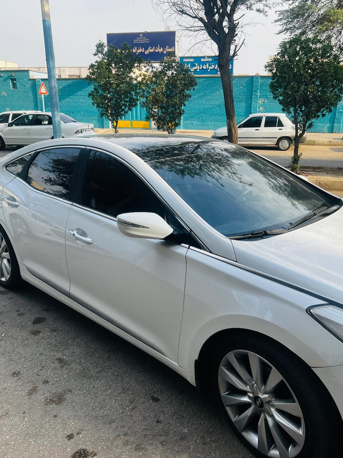هیوندای آزرا (گرنجور) 3300cc - 2011
