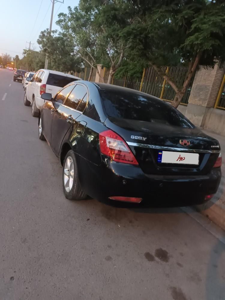 جیلی امگرند 7 دنده‌ای - 2013