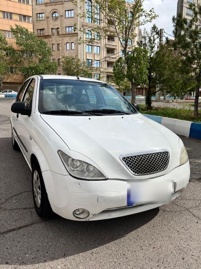 تیبا صندوق دار SX - 1399