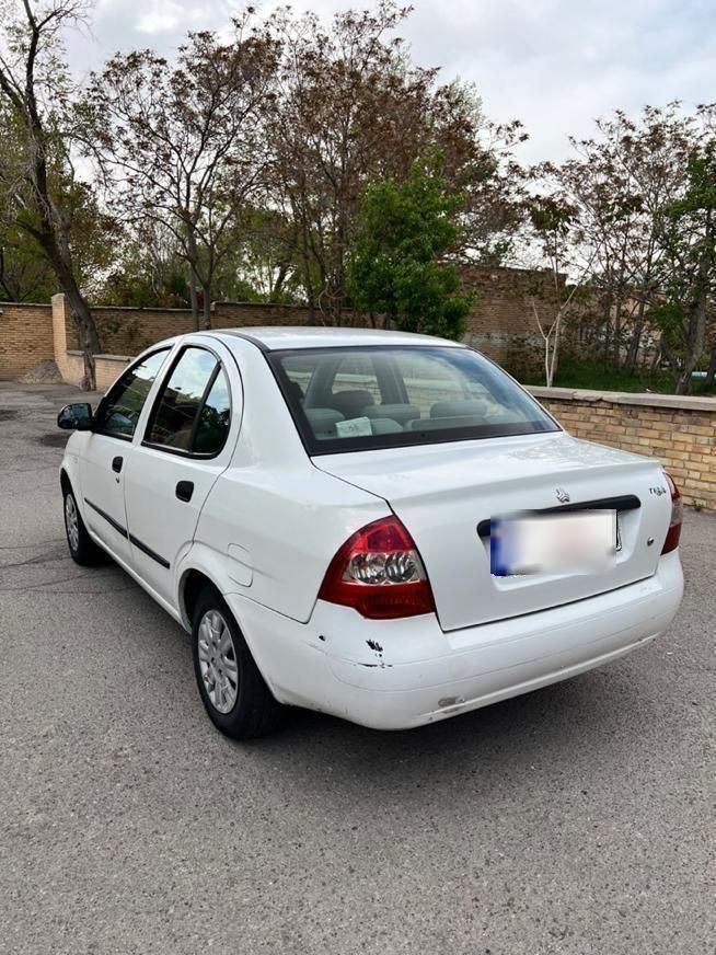 تیبا صندوق دار SX - 1399