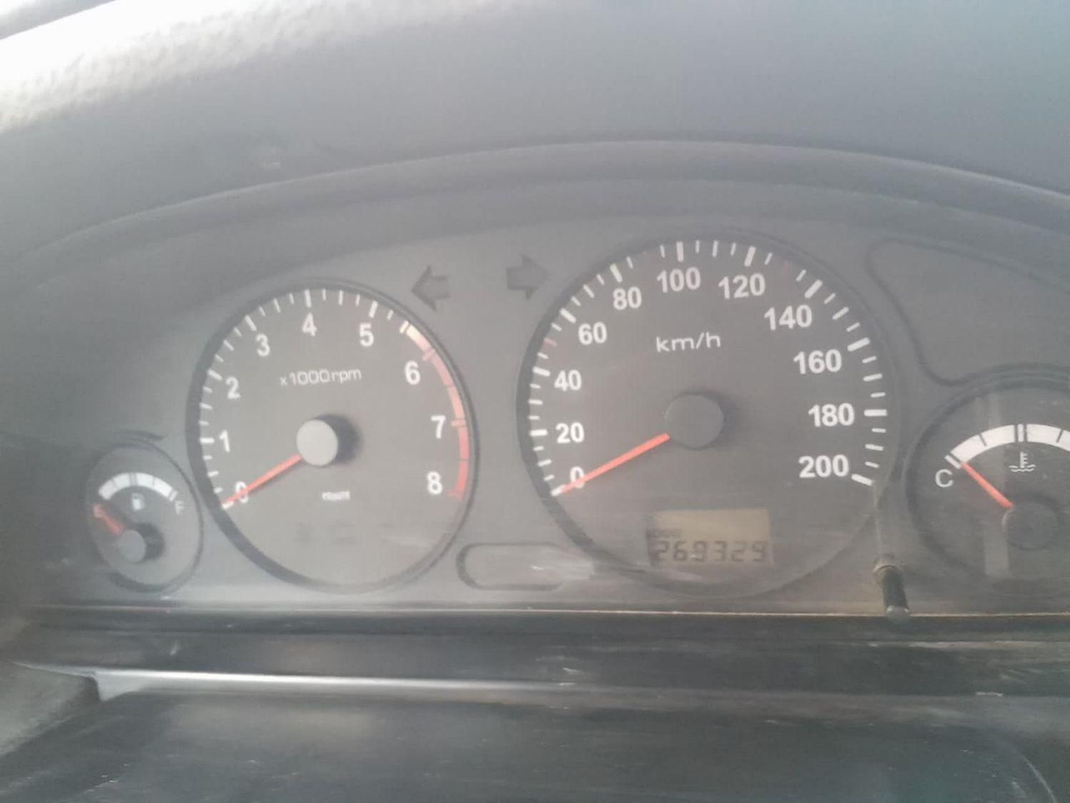 پژو روآ بنزینی - 1385