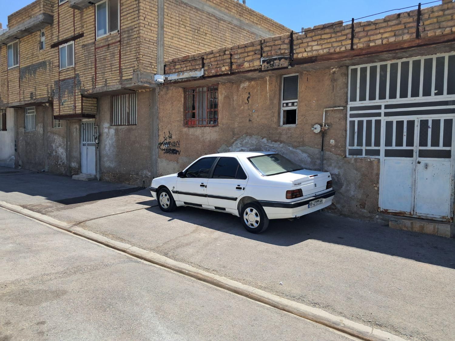 پژو 405 SLX بنزینی TU5 - 1395