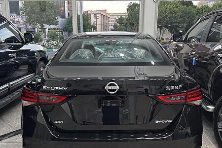 خودرو نیسان، سیلفی آگهی ann_17964484