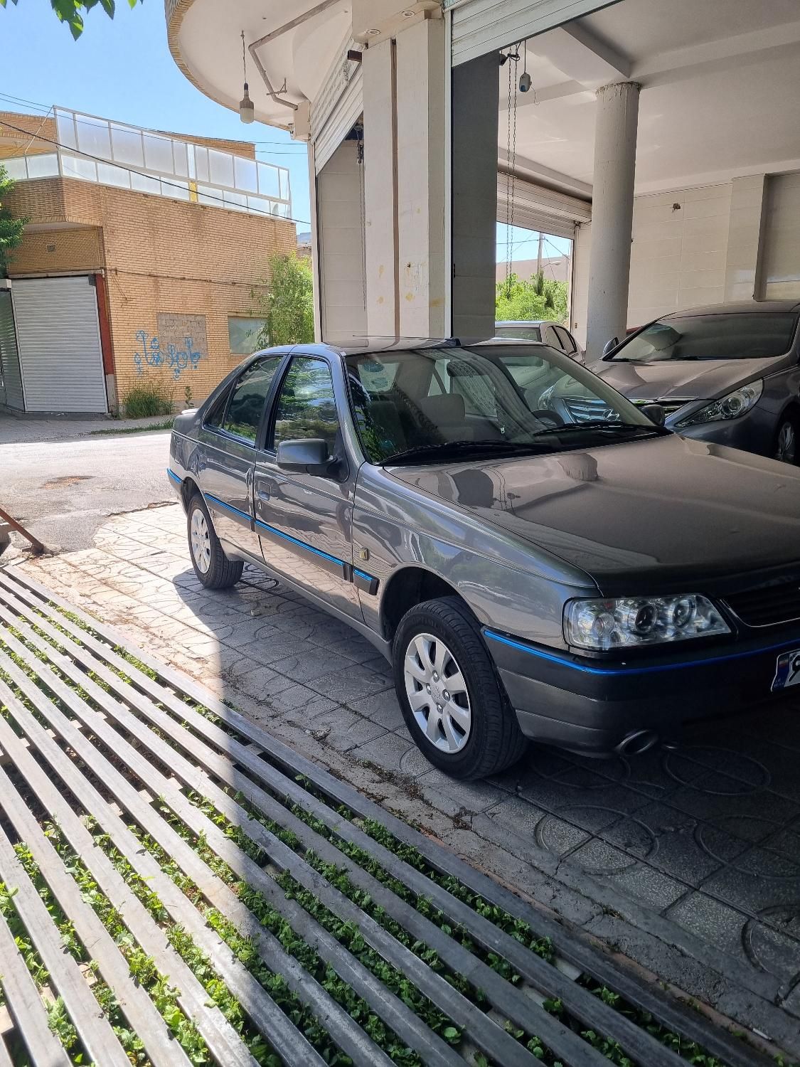 پژو 405 SLX بنزینی TU5 - 1390