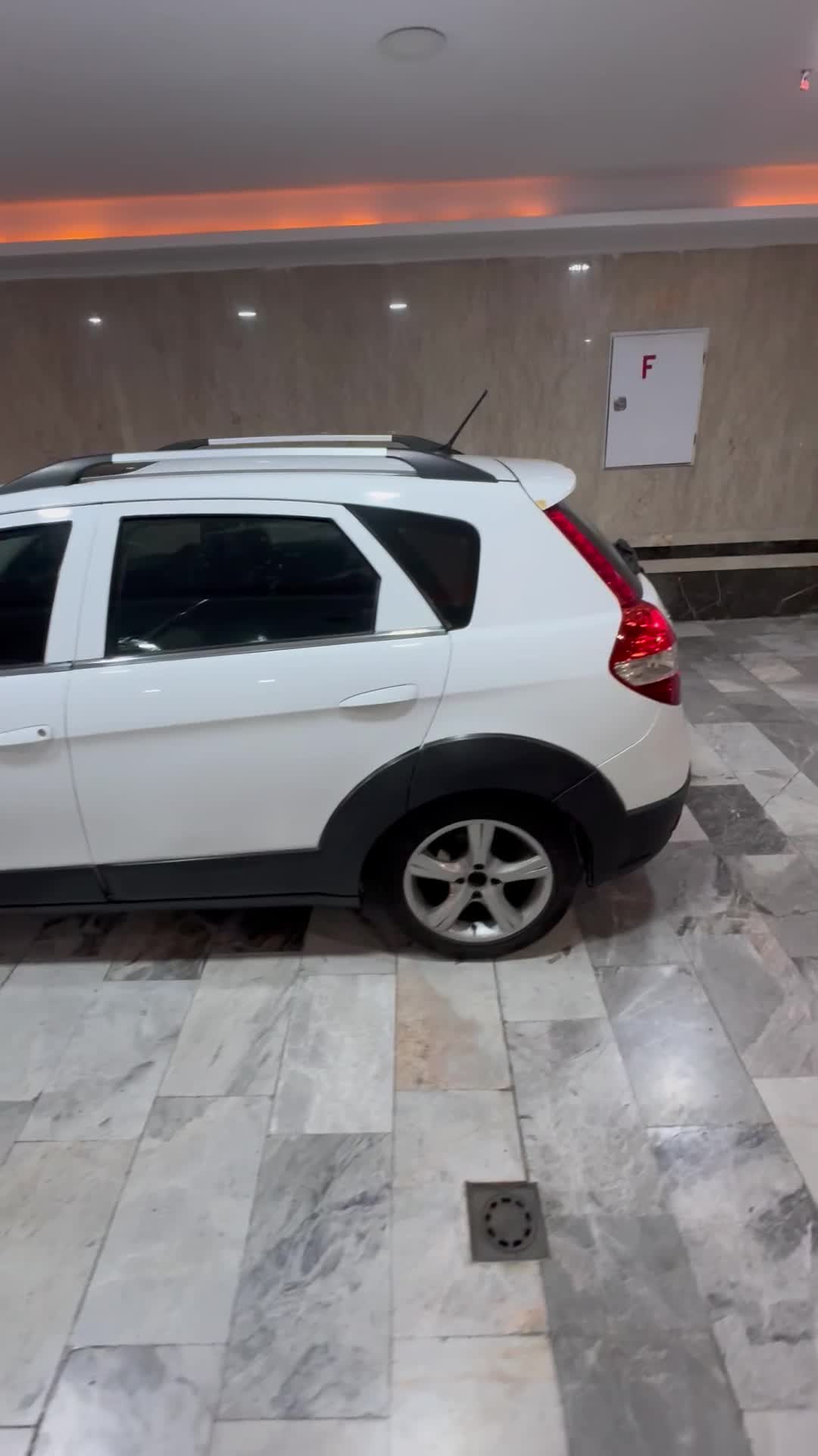 خودرو دانگ فنگ، H30 کراس آگهی ann_17964664