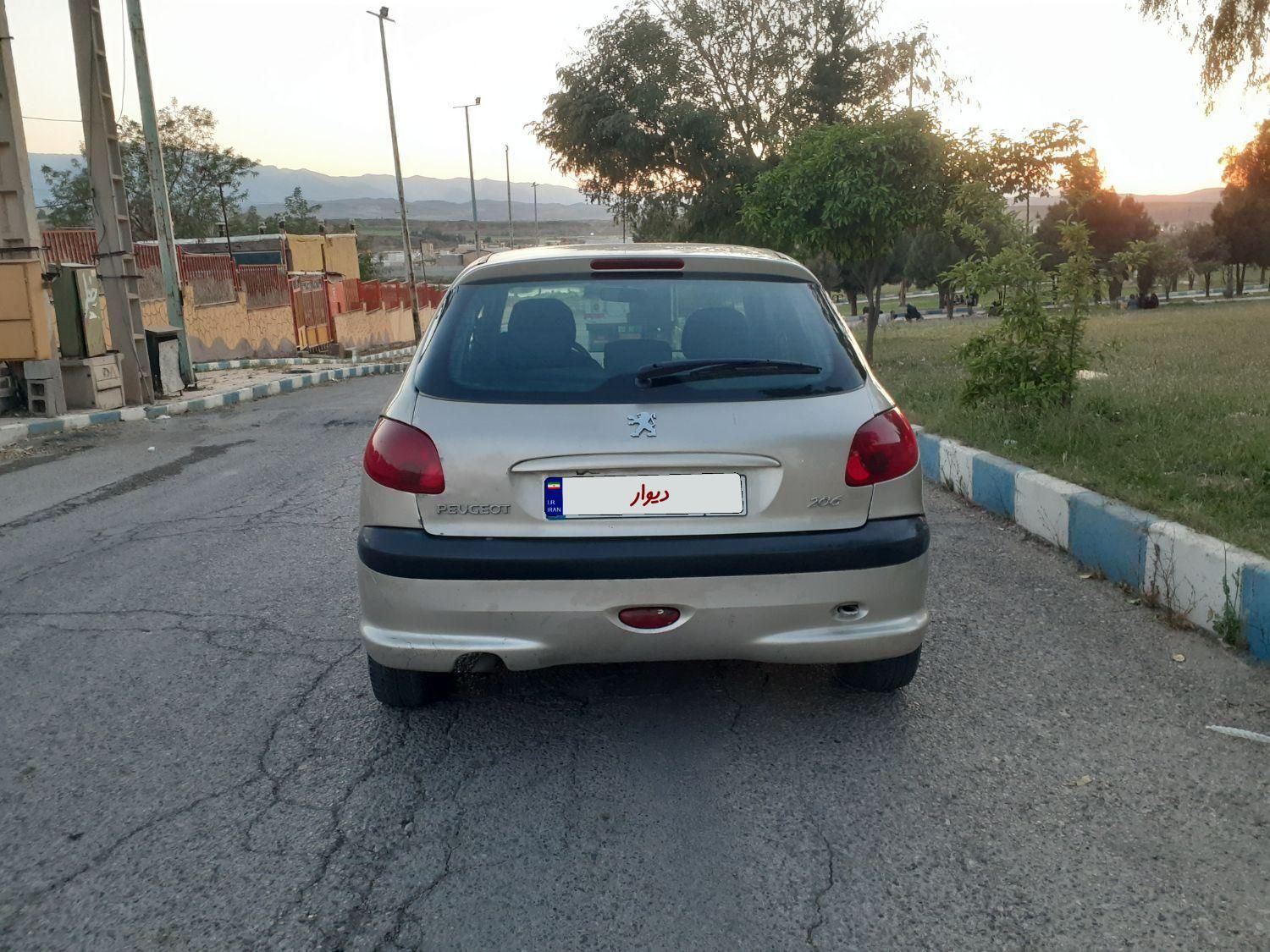 پژو 206 تیپ 2 - 1382