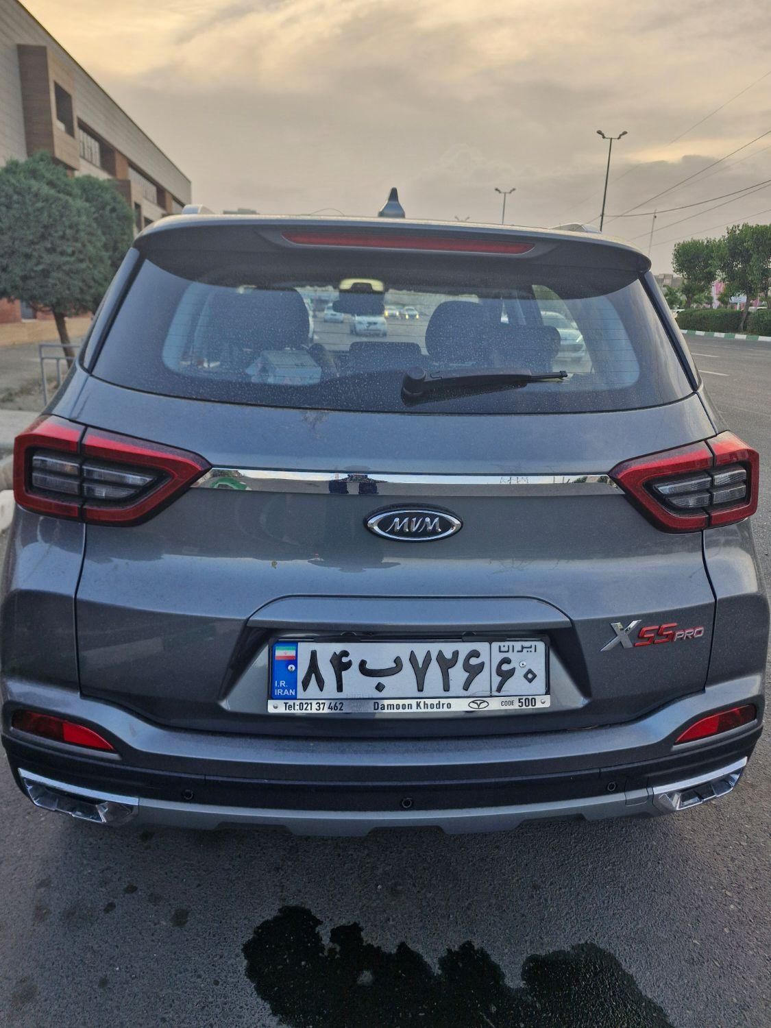ام وی ام X55 پرو اکسلنت - 2024