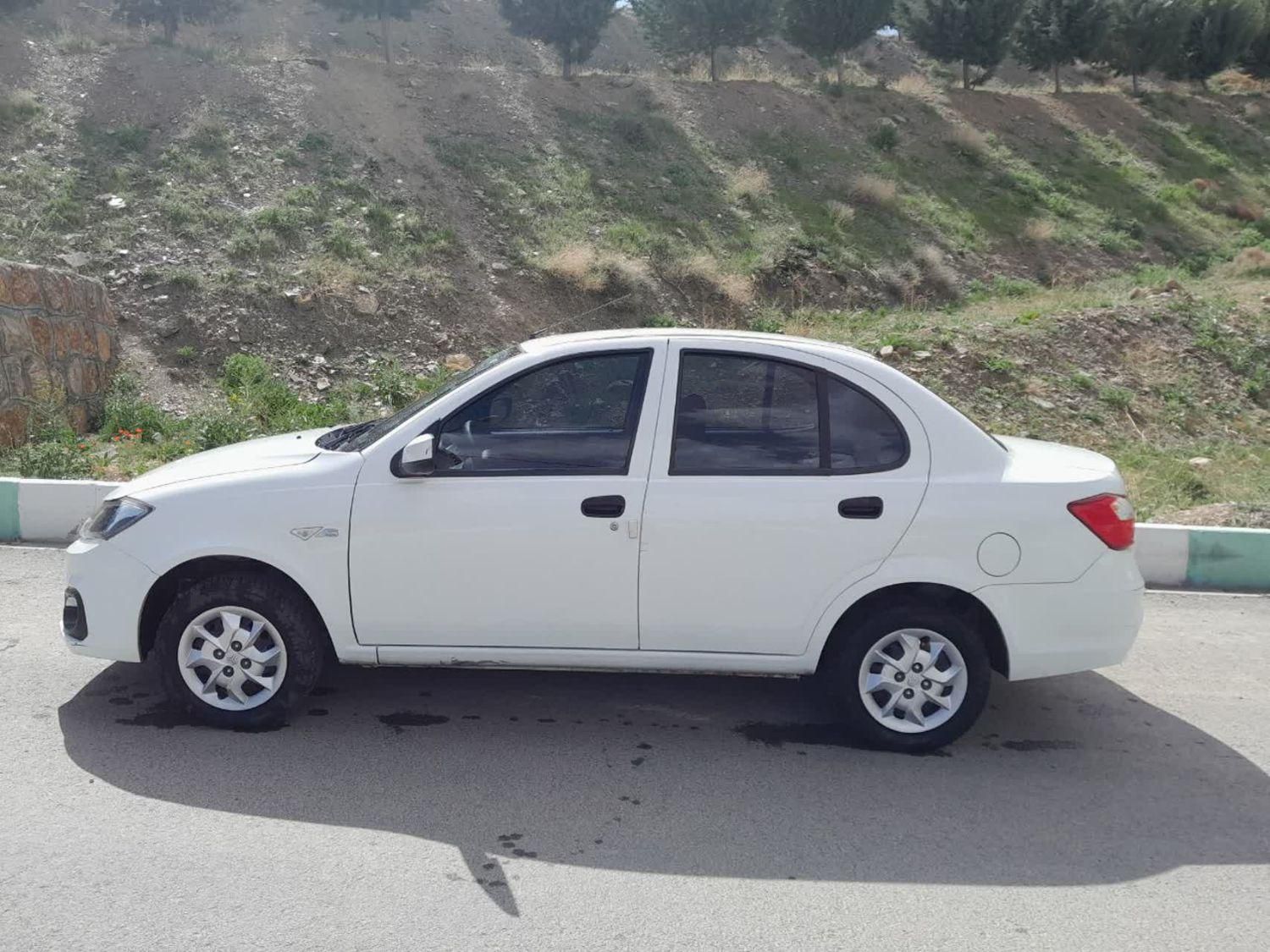 ساینا S دنده ای بنزینی - 1402