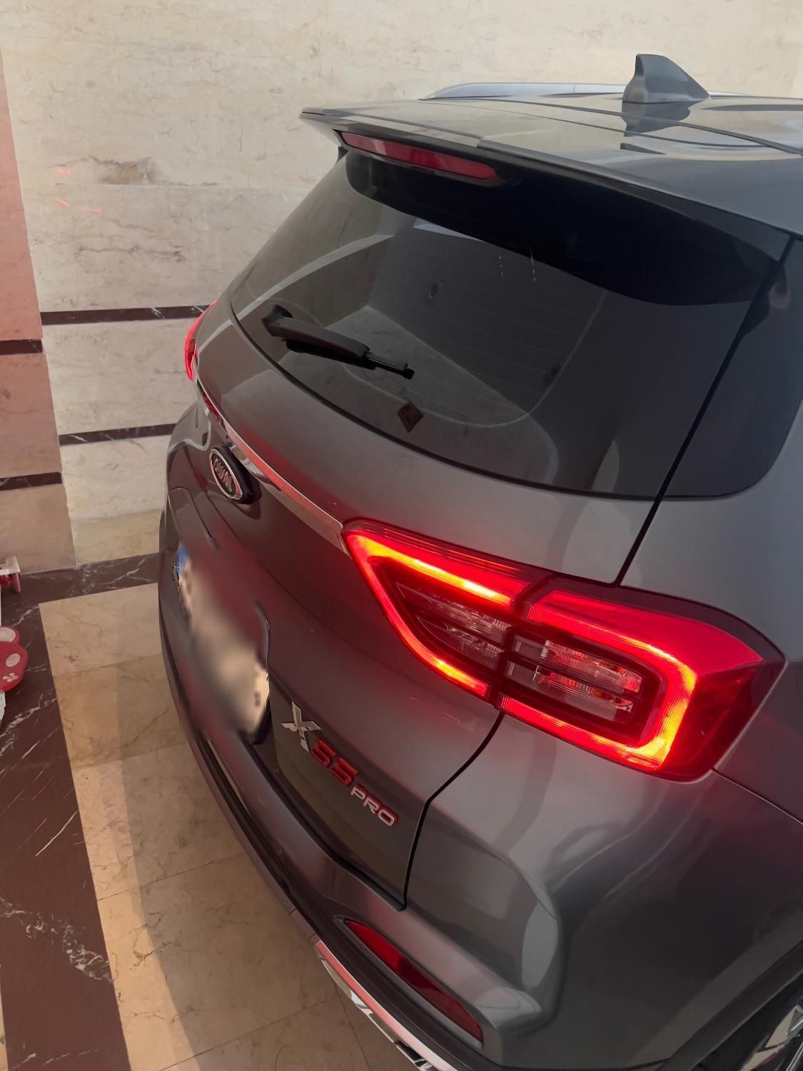 ام وی ام X55 پرو IE - 2023