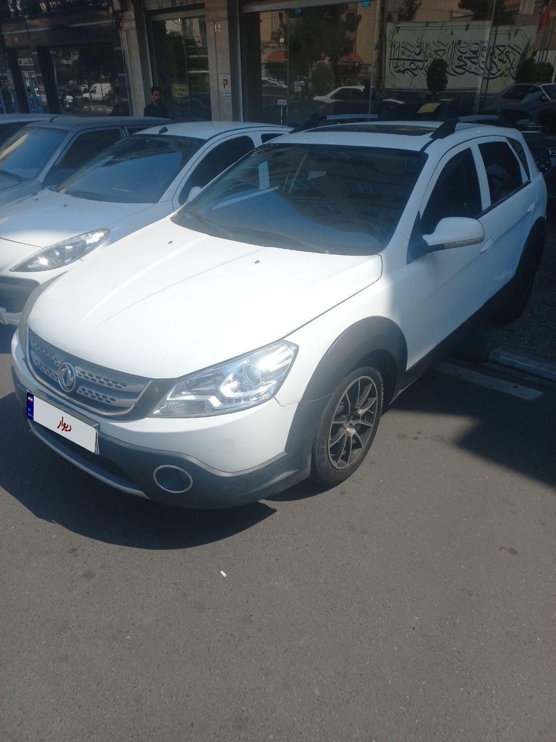 خودرو دانگ فنگ، H30 کراس آگهی ann_17965230