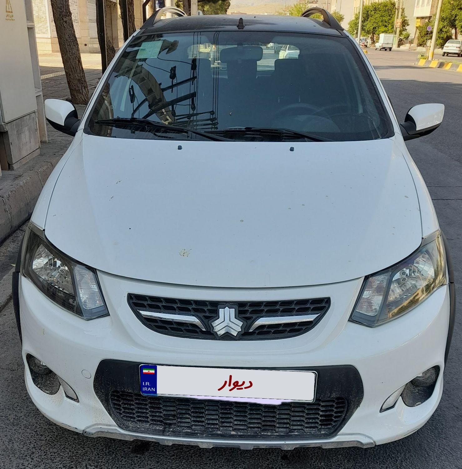 خودرو کوییک، R آگهی ann_17965366