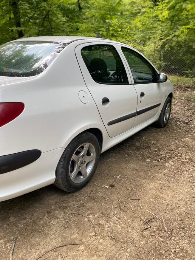 پژو 206 SD v8 - 1392
