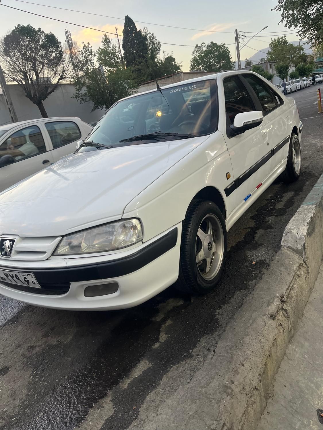 پژو پارس سال - 1394