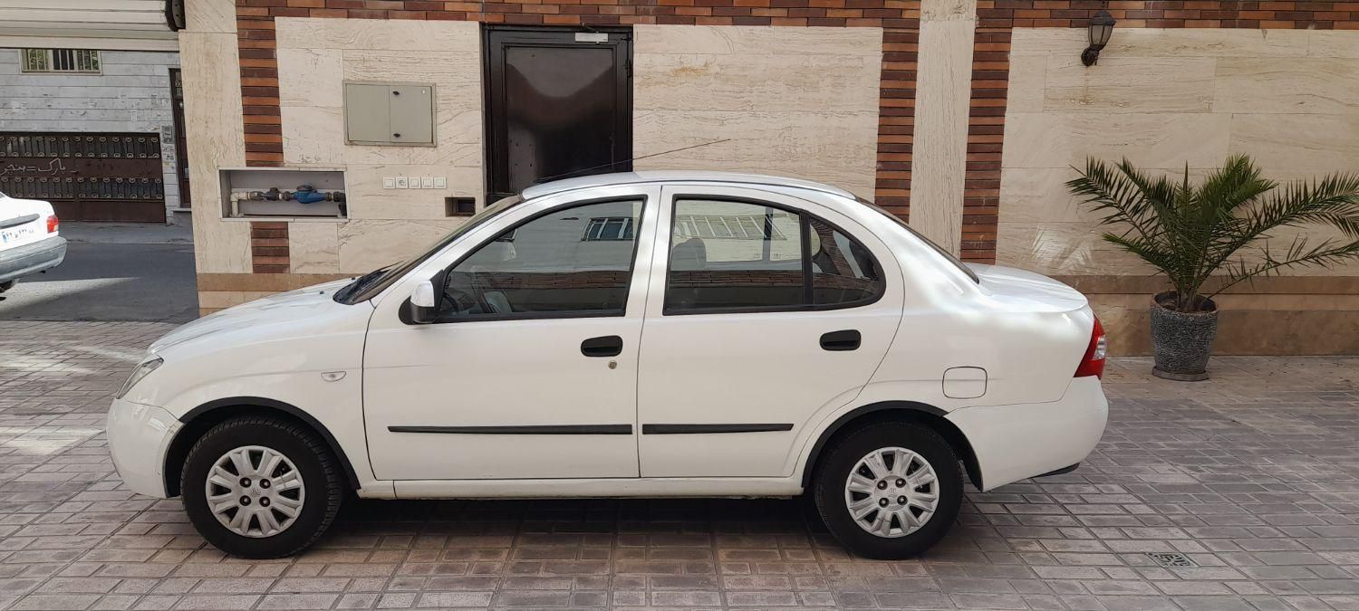 تیبا صندوق دار SX - 1399