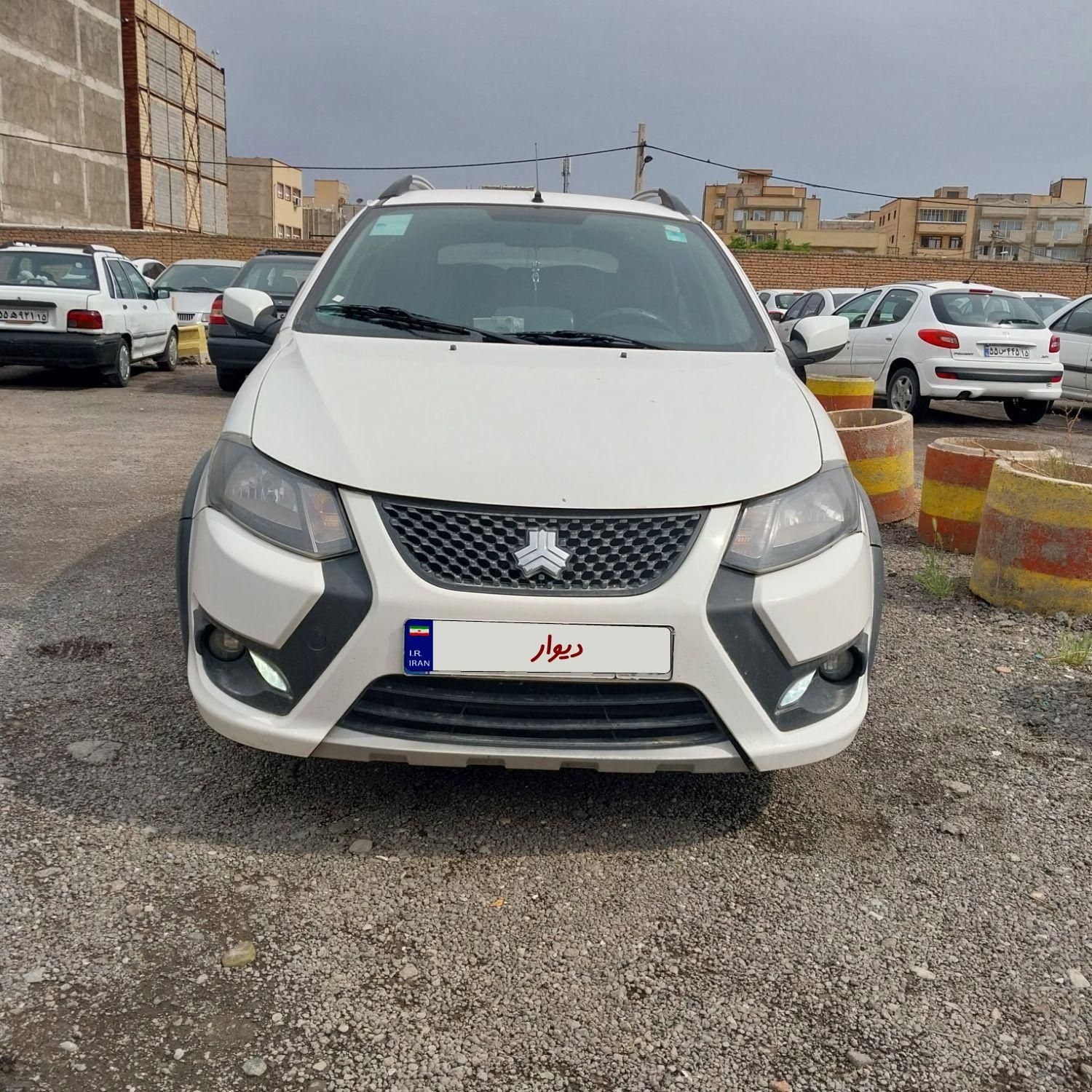 خودرو کوییک، S آگهی ann_17965497