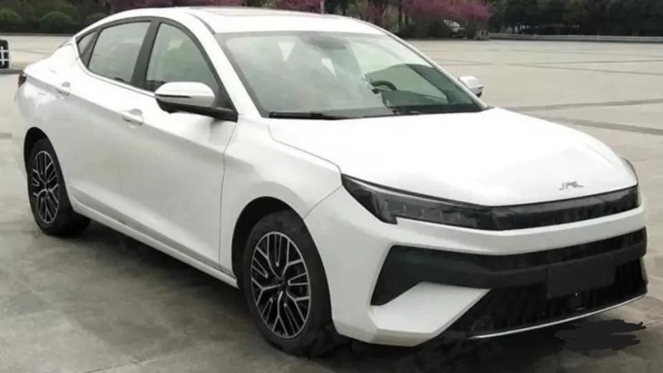 کی ام سی J7 اتوماتیک - 2025