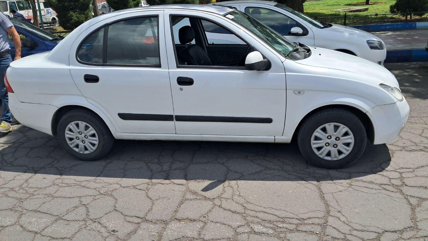 تیبا صندوق دار EX - 1394