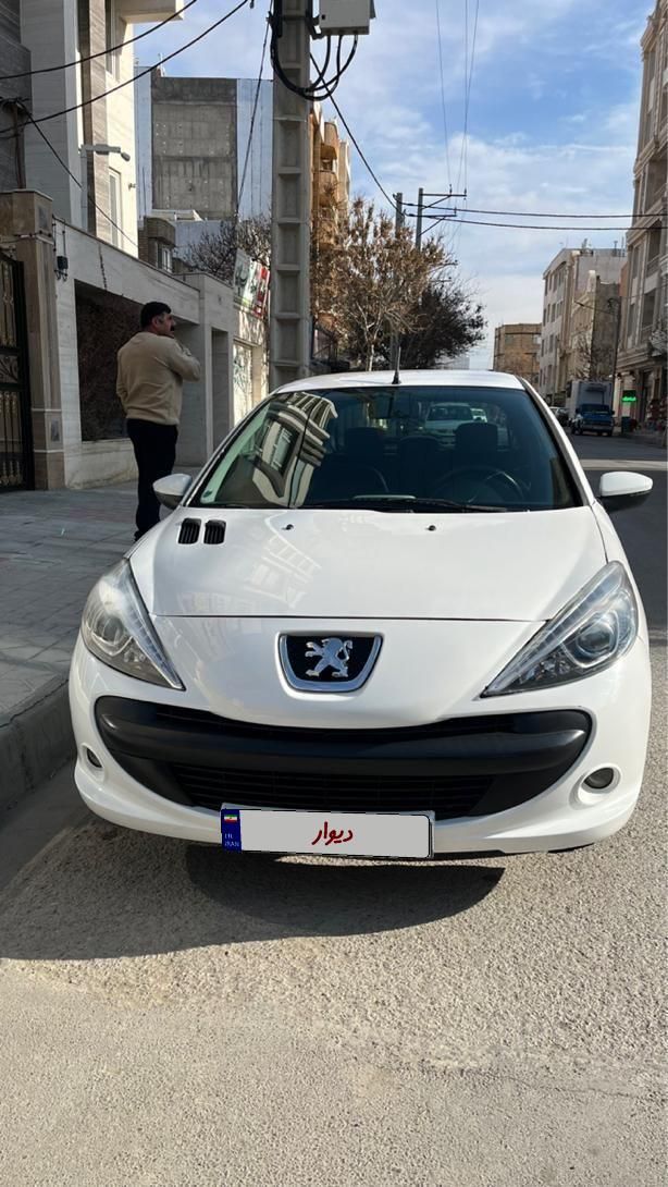 پژو 207 دنده‌ای - 1390