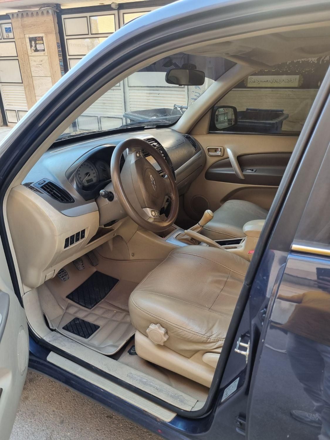 خودرو ام وی ام، X33 آگهی ann_17966262
