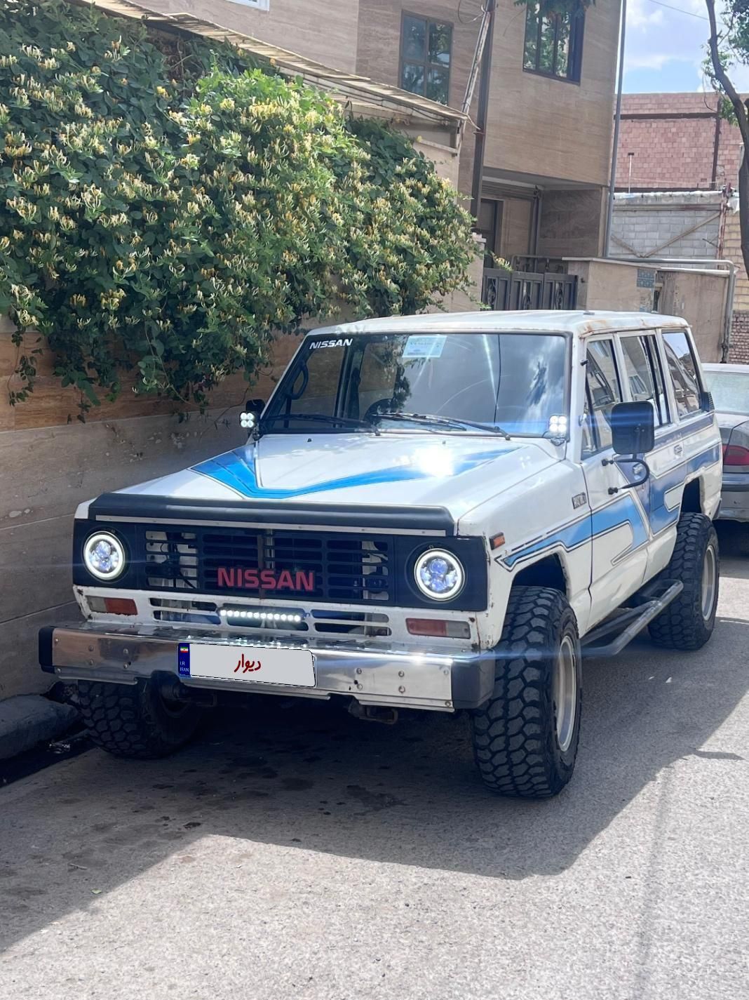 نیسان پاترول چهار درب 6 سیلندر - 1989