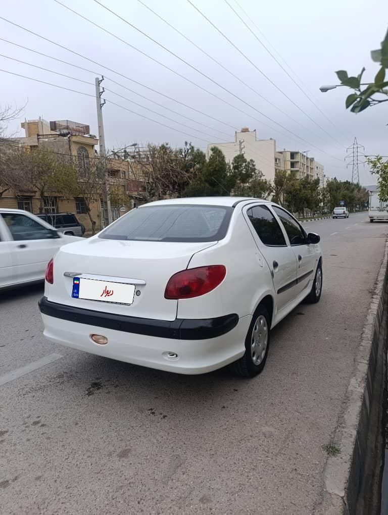 پژو 206 SD v8 - 1390