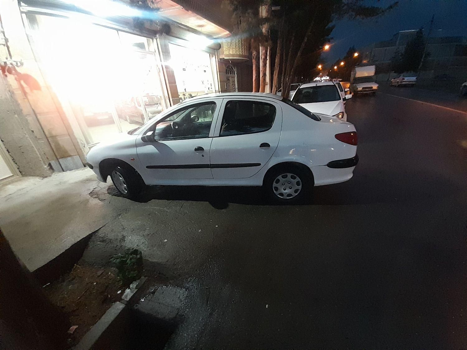 پژو 206 SD v8 - 1393
