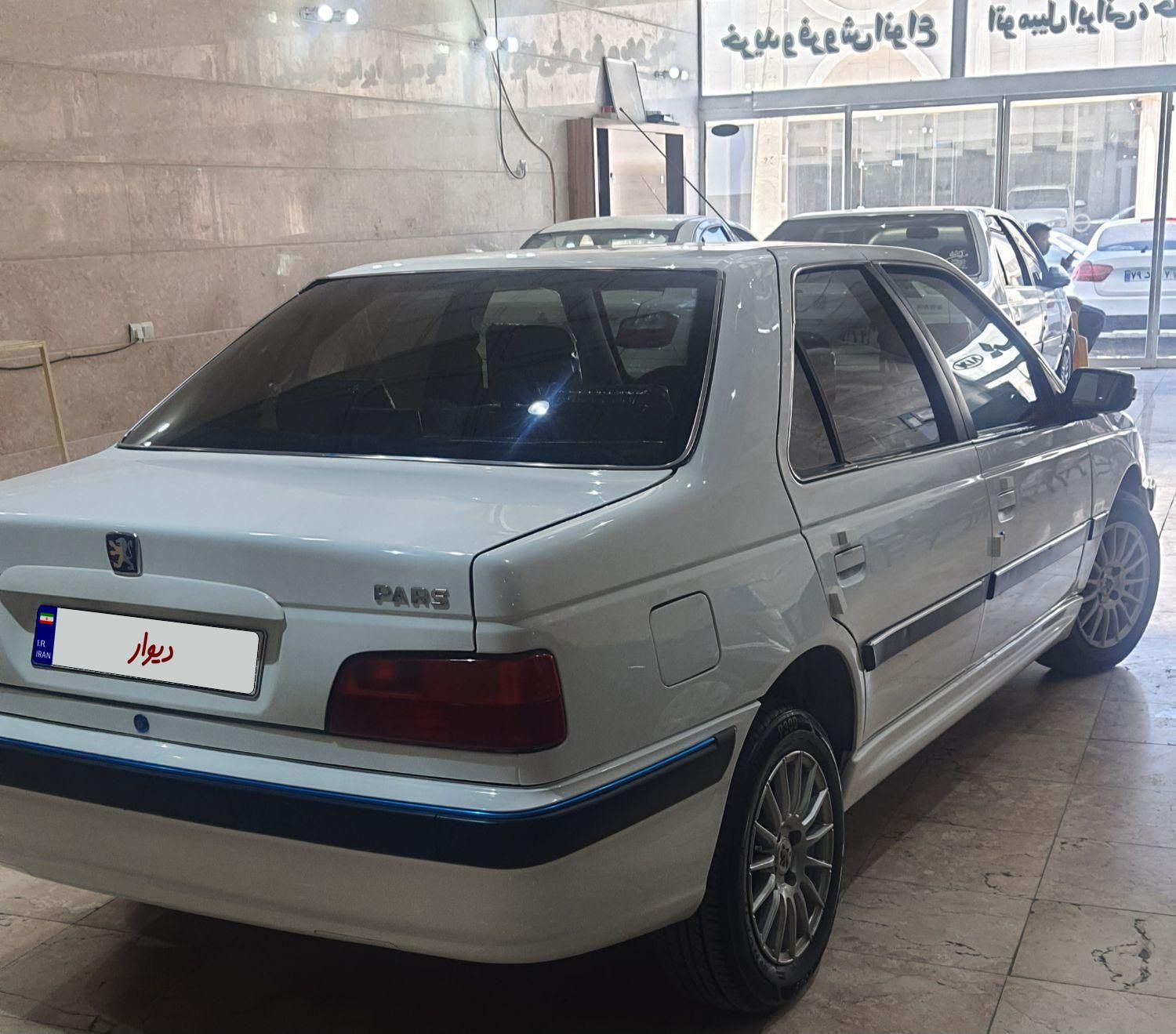 پژو پارس XU7P - 1402
