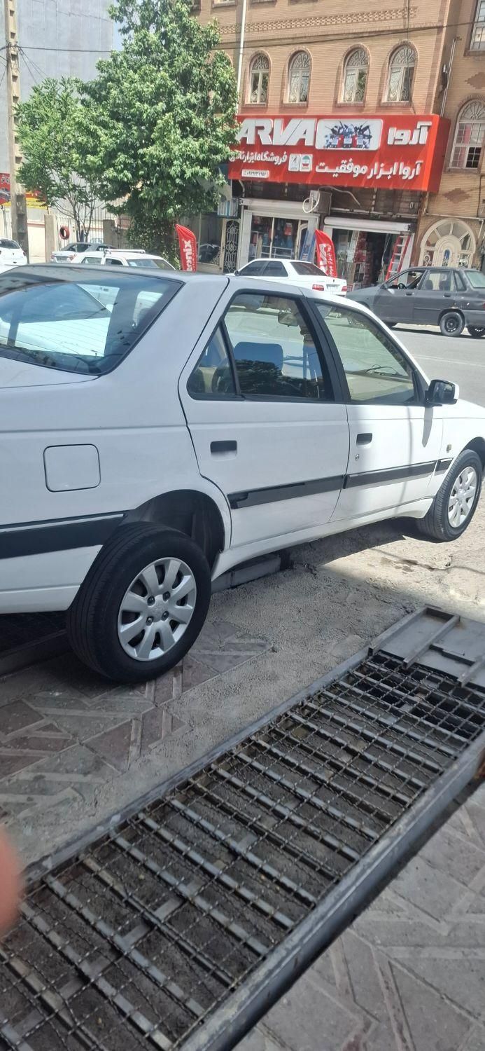 پژو 405 SLX بنزینی TU5 - 1393