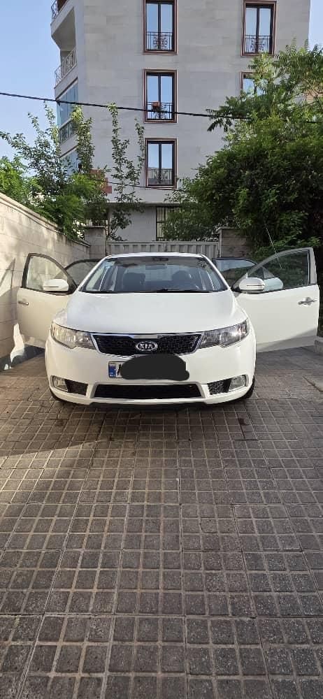 خودرو کیا، سراتو مونتاژ آگهی ann_17967346