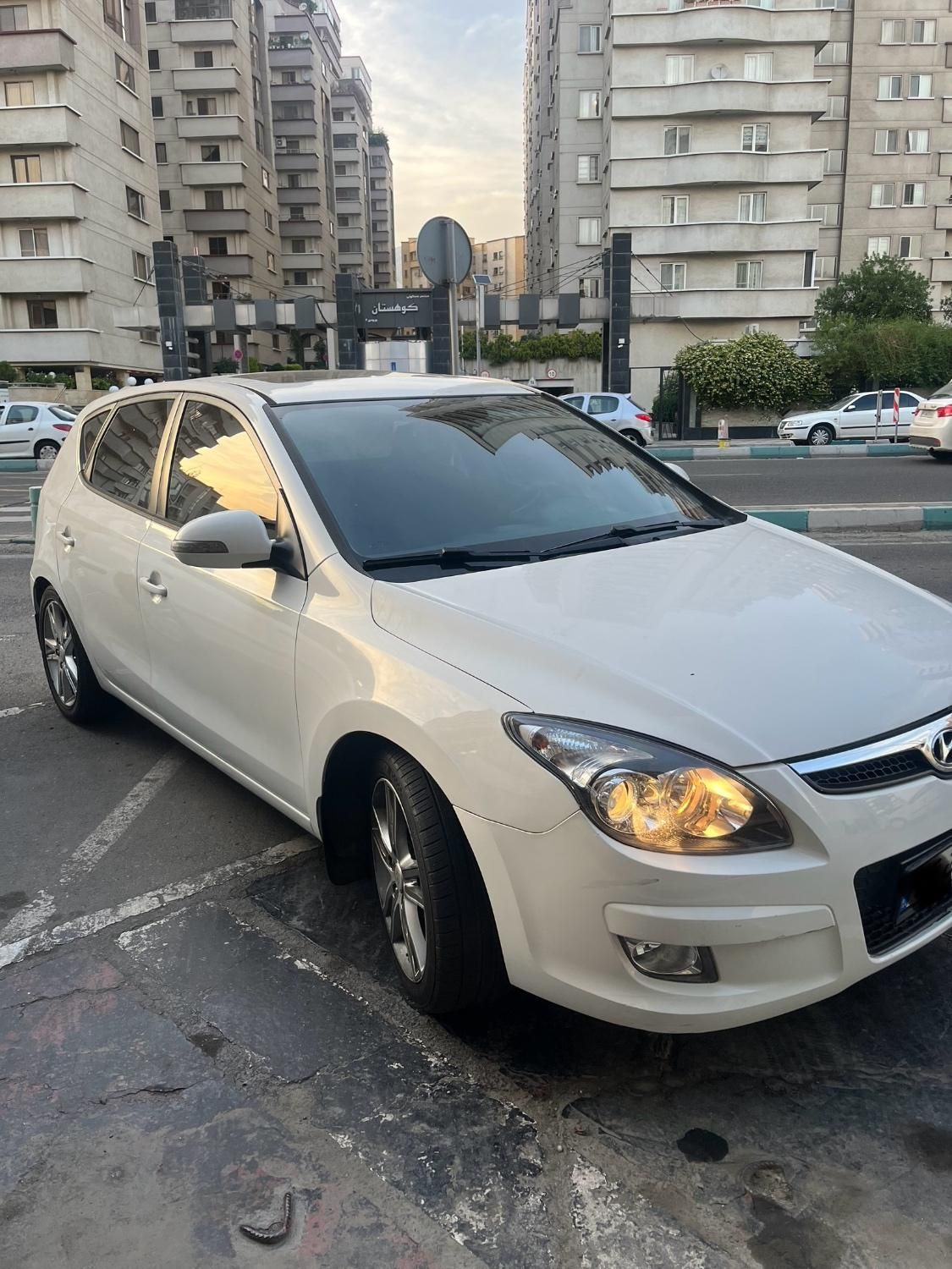 هیوندای i30 فول وارداتی - 2011
