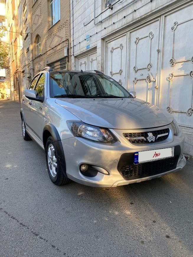 خودرو کوییک، R آگهی ann_17968857