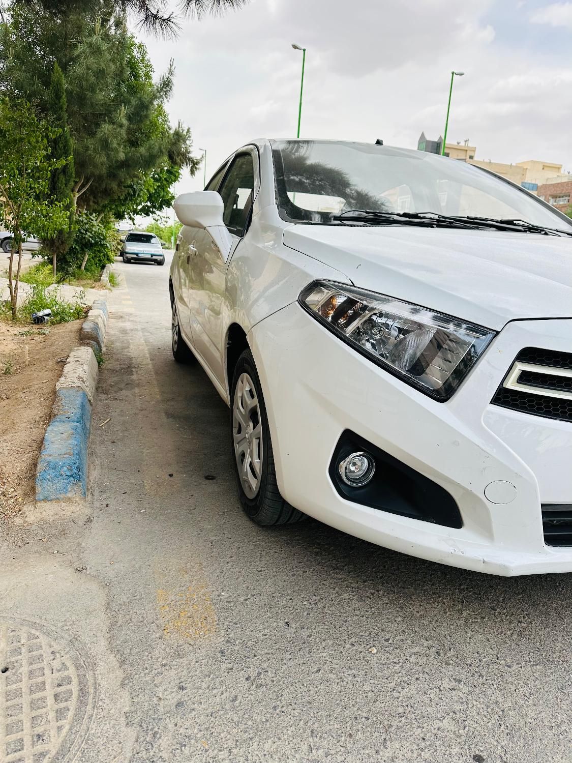 برلیانس H230 دنده‌ای - 2016