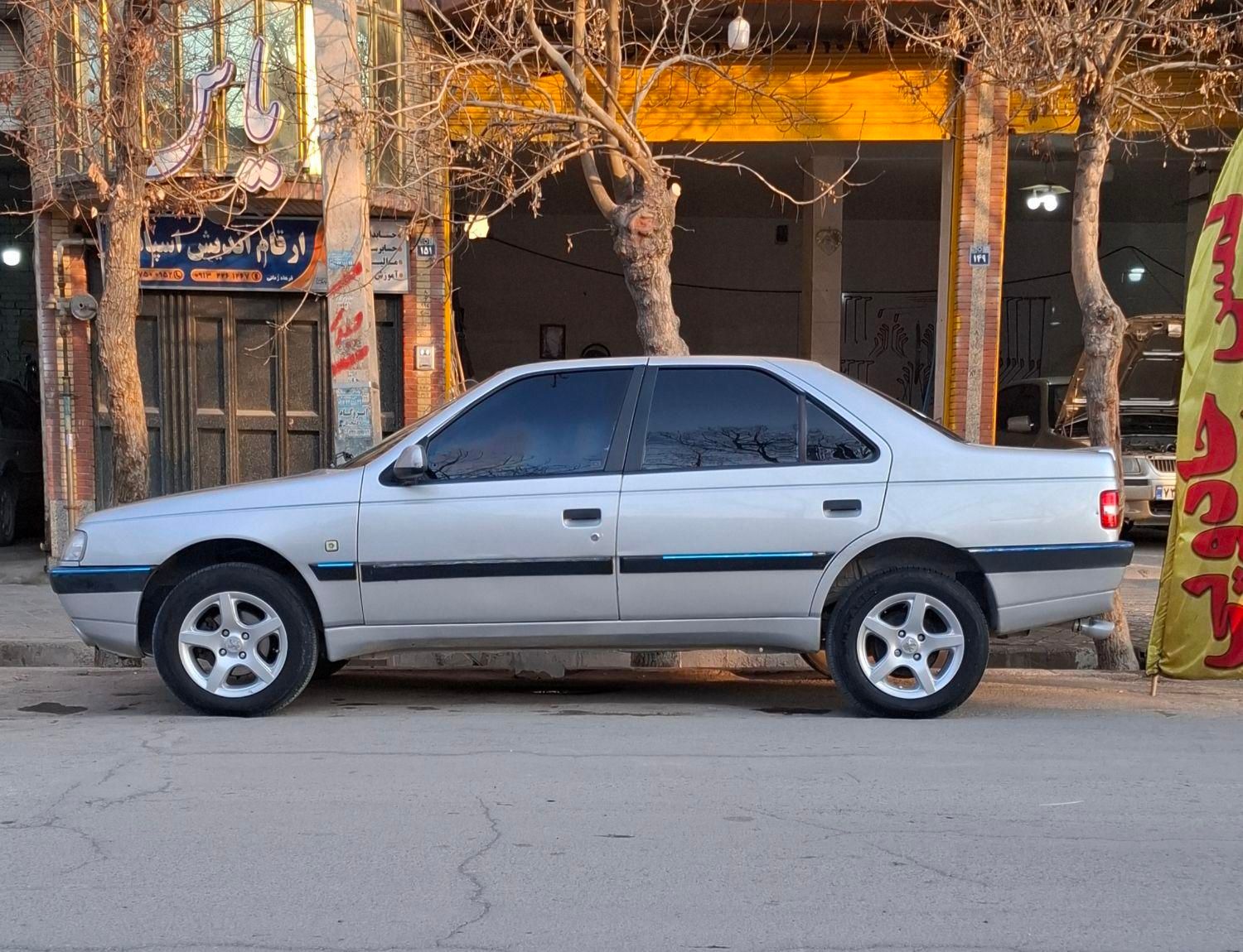 پژو 405 SLX بنزینی  XU7 - 1389