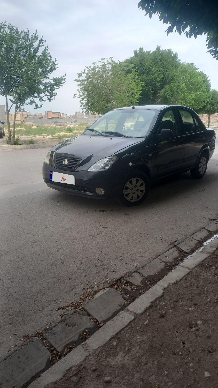 تیبا صندوق دار SX - 1395