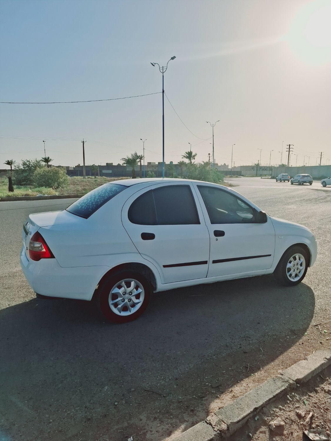 تیبا صندوق دار SX - 1394
