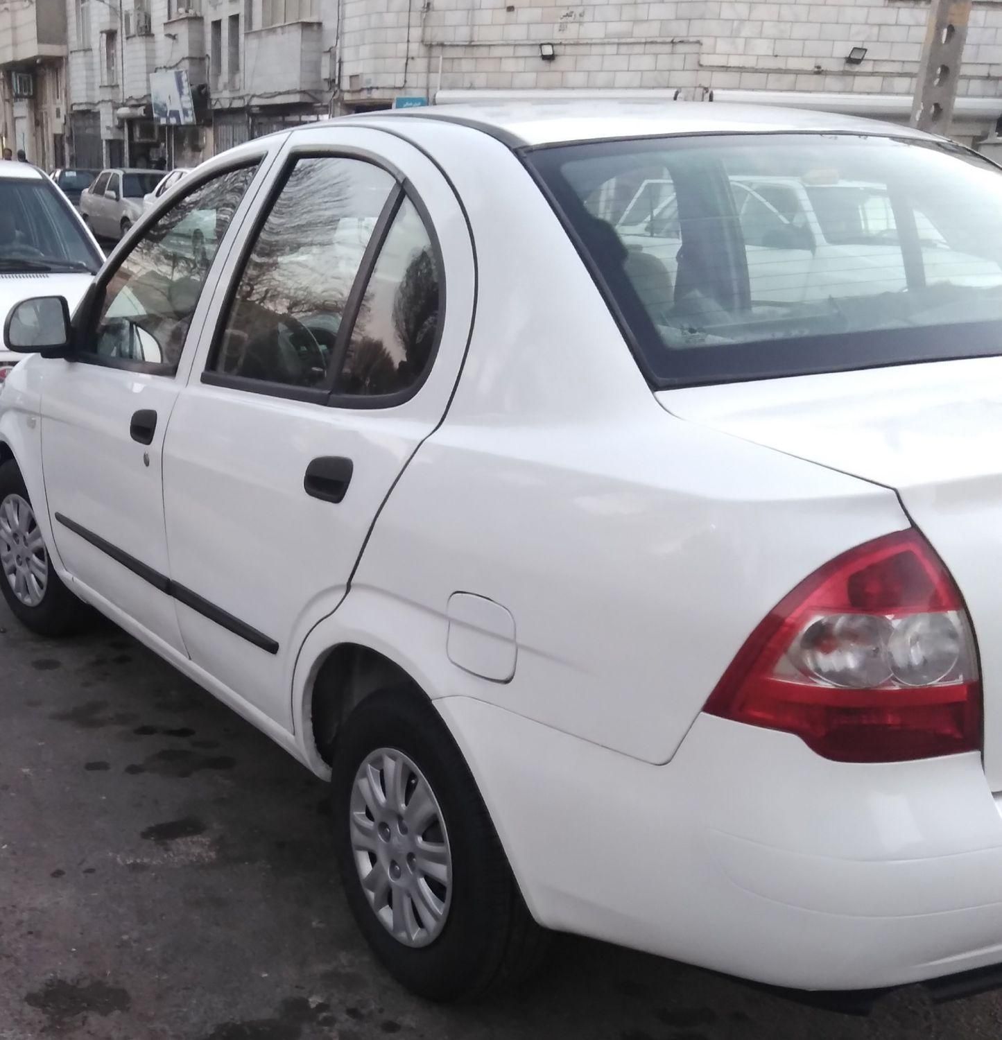 تیبا صندوق دار EX - 1395