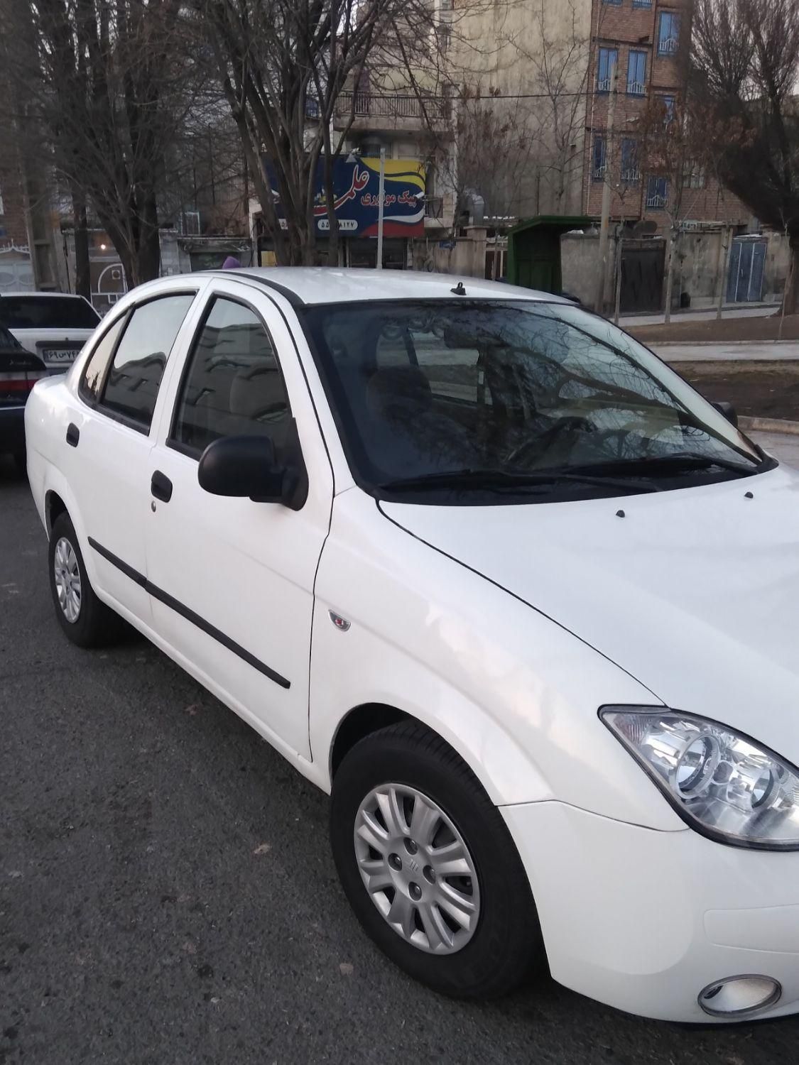 تیبا صندوق دار EX - 1395