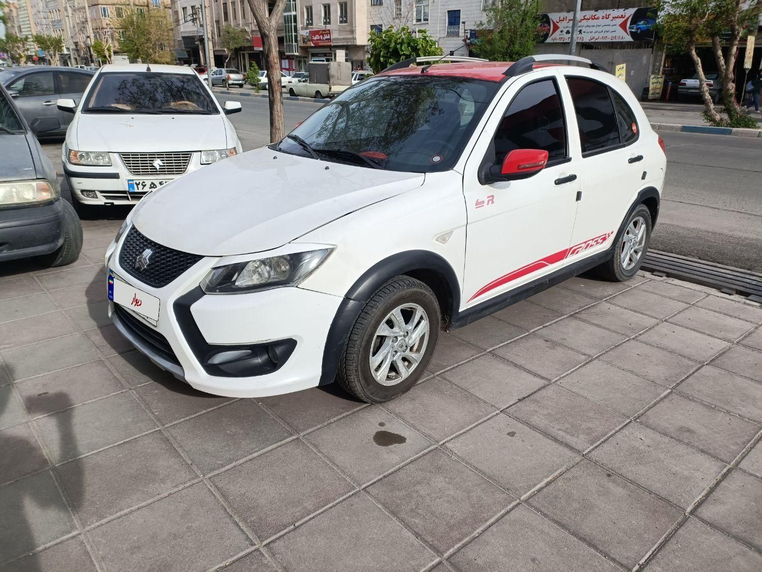 کوییک R دنده‌ای - 1399