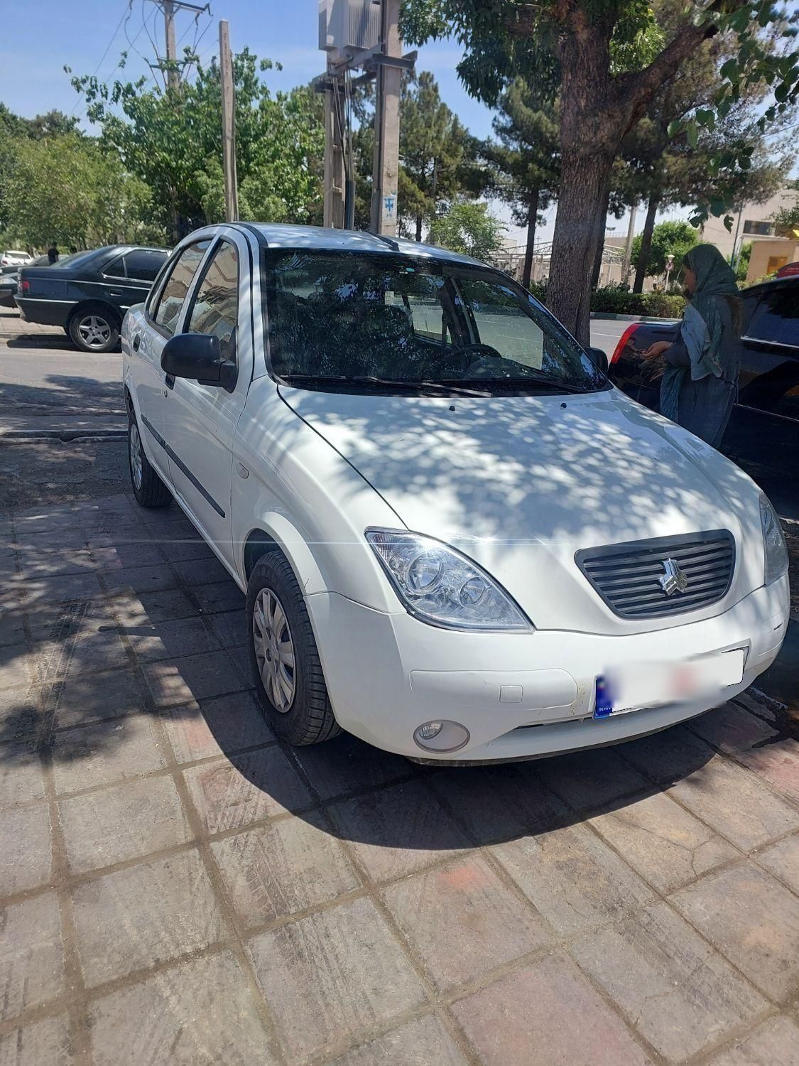 تیبا صندوق دار SX - 1399