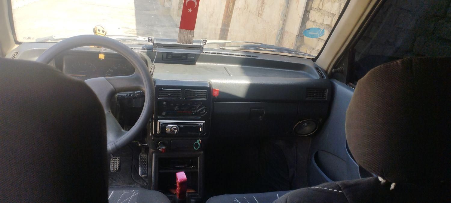 پراید صبا دنده‌ای - 1382