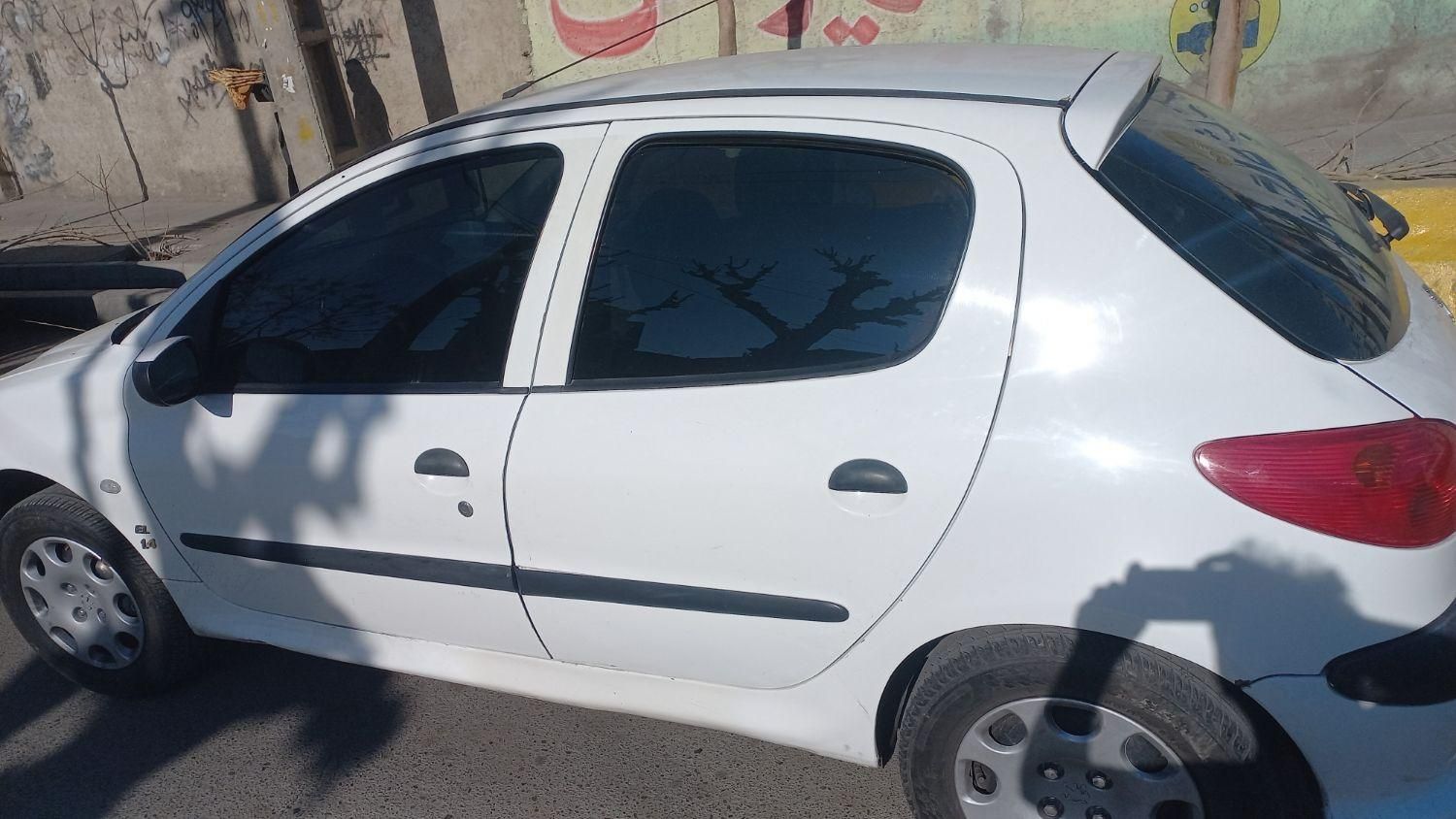 پژو 206 تیپ 2 - 1390