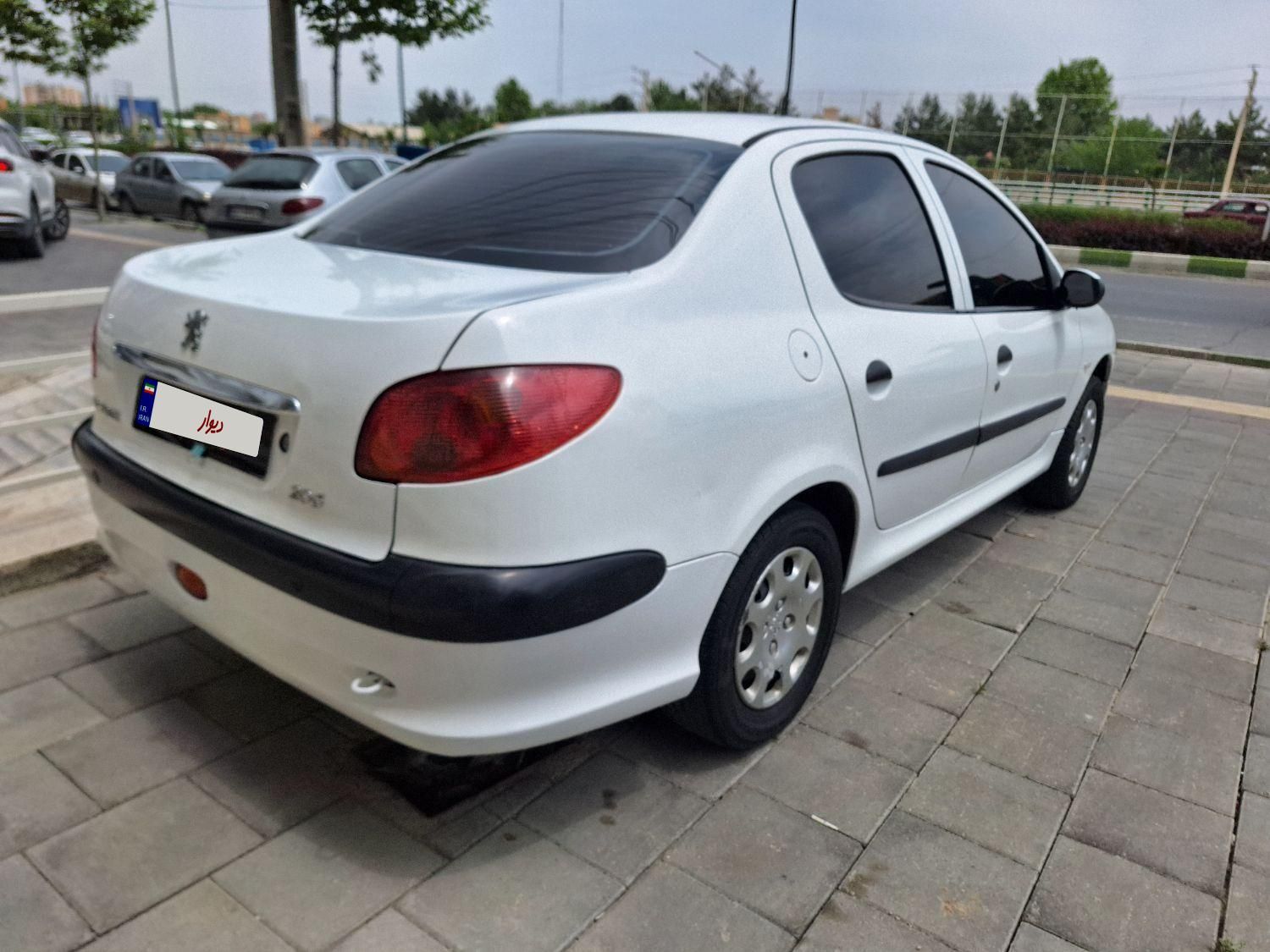 پژو 206 SD v8 - 1394