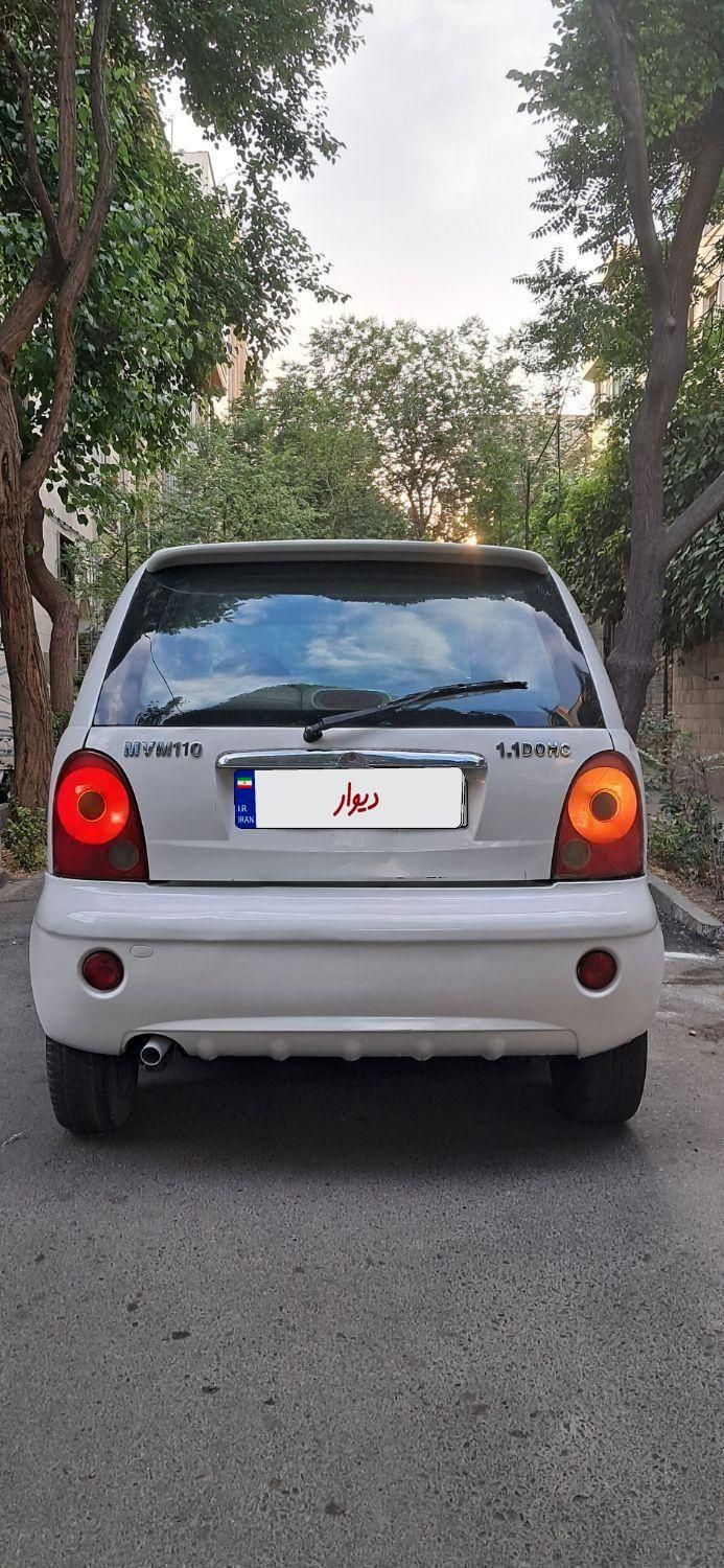 ام وی ام 110 چهار سیلندر دنده ای - 2011
