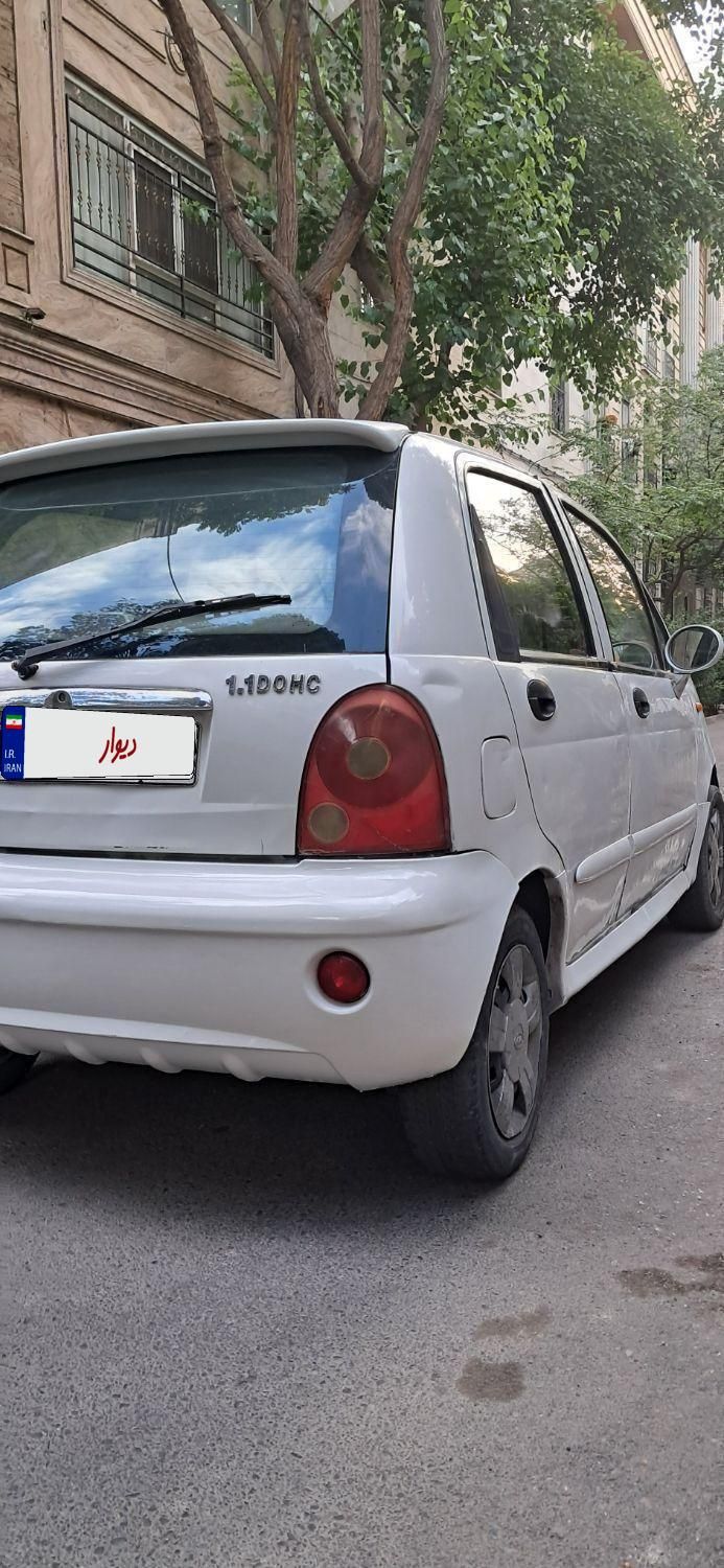 ام وی ام 110 چهار سیلندر دنده ای - 2011