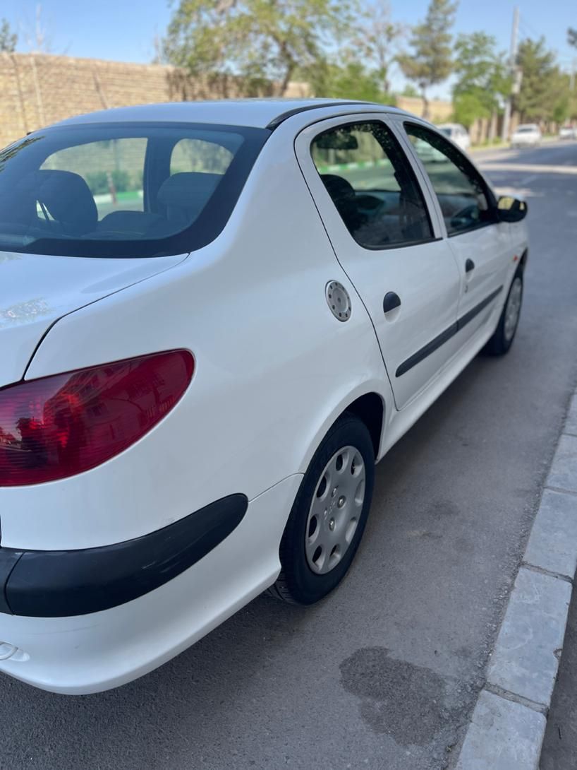پژو 206 SD v8 - 1392