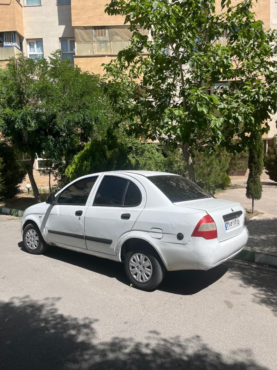 تیبا صندوق دار SX - 1390