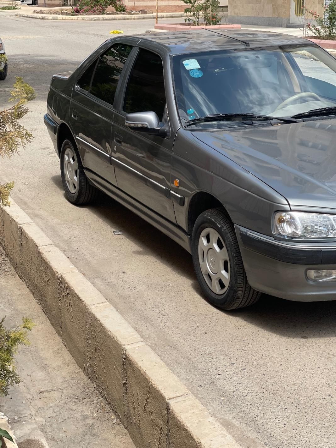 پژو پارس سال - 1392