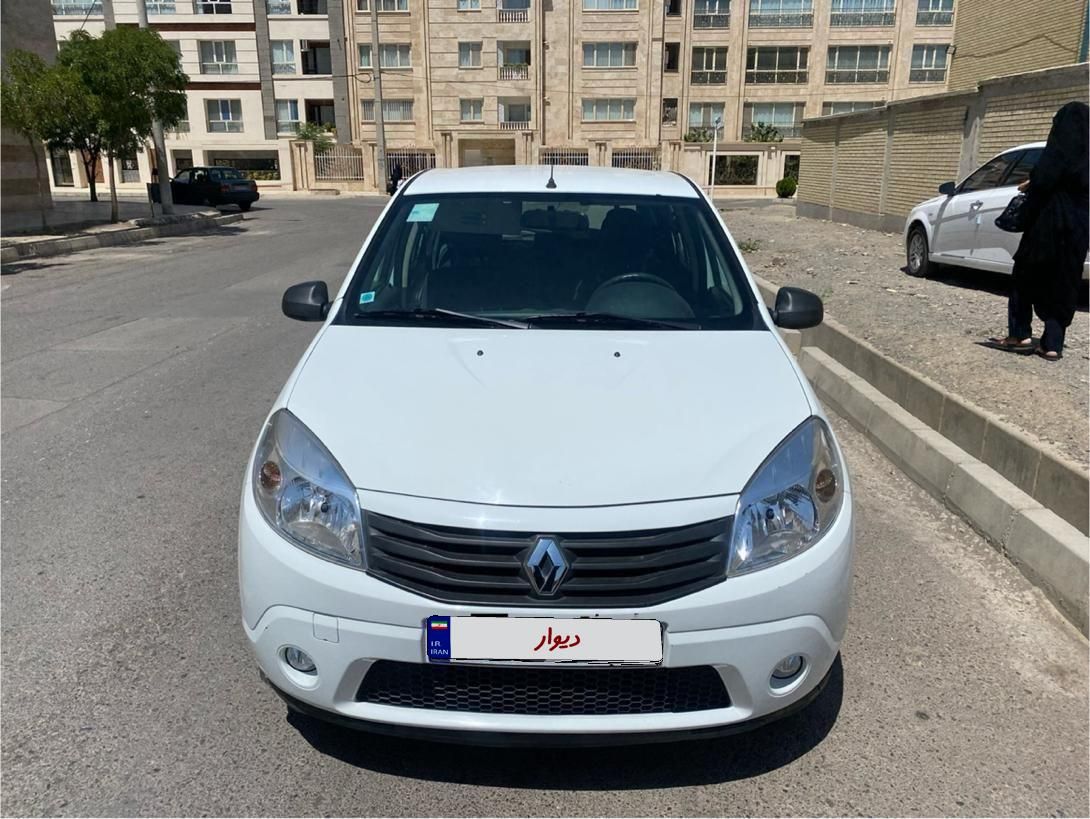 خودرو رنو، ساندرو آگهی ann_17974014